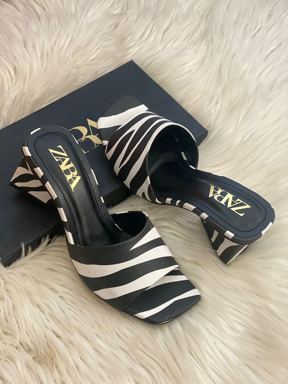 Zebra Heel