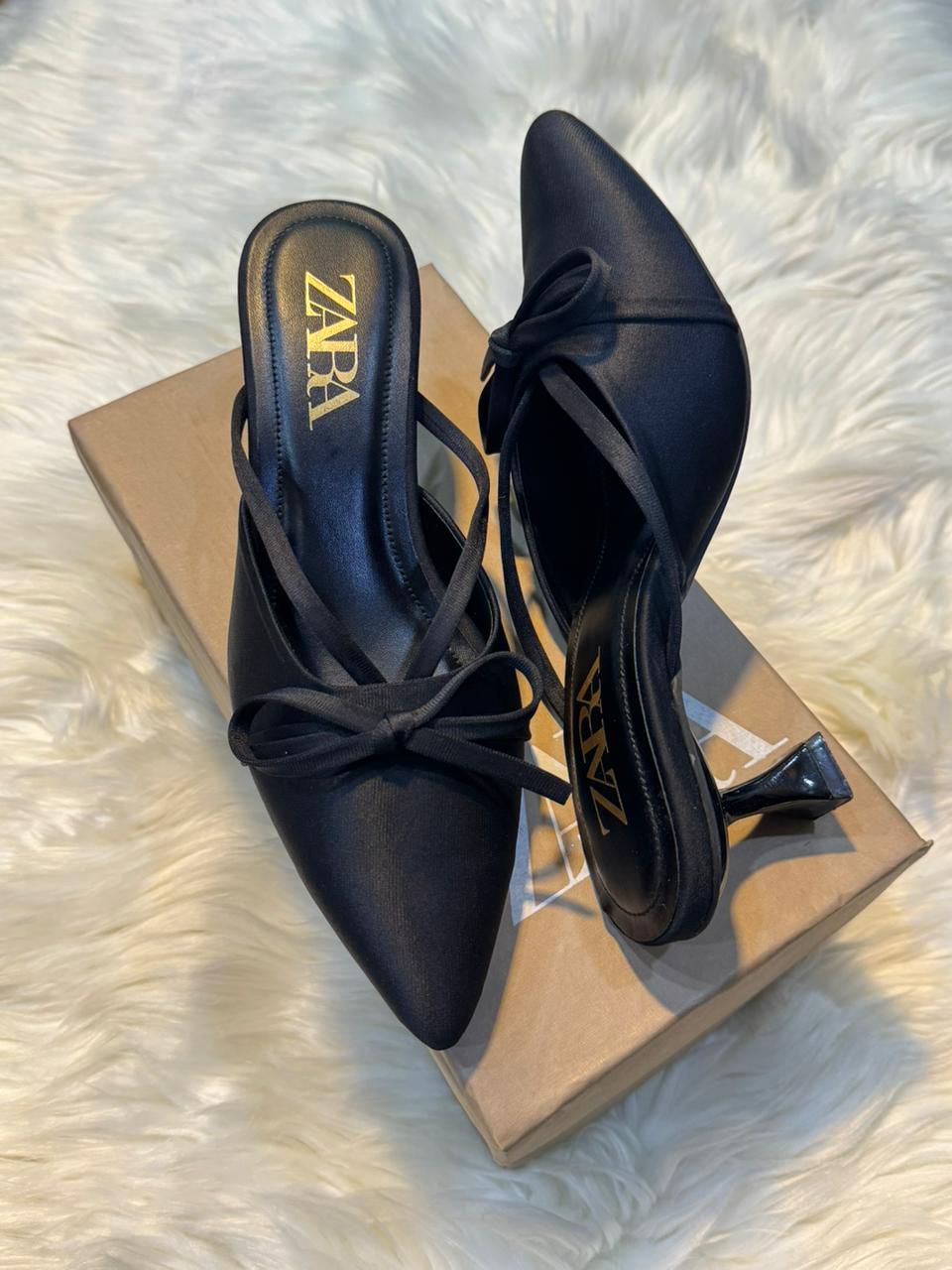 Tie Heel