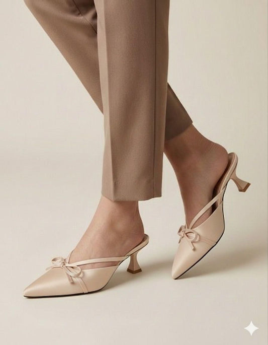 Tie Heel