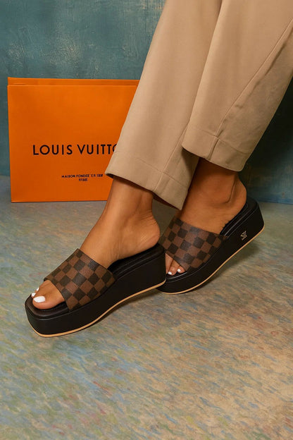 L-V Wedge