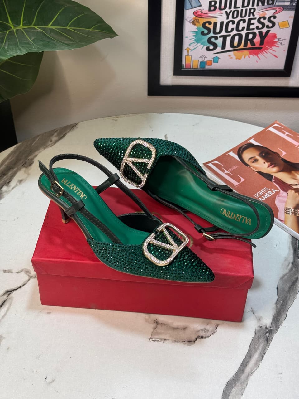 V Stones Heel