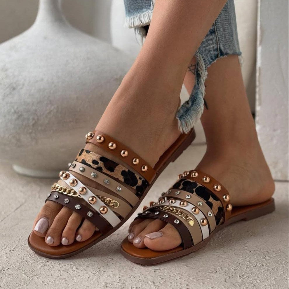 Studded Slide