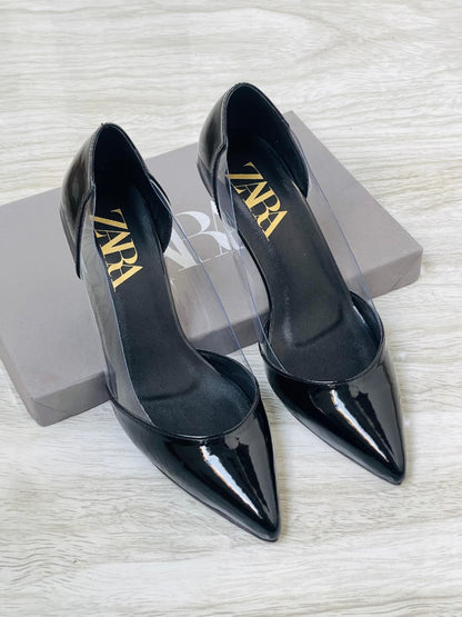 Melina Heel