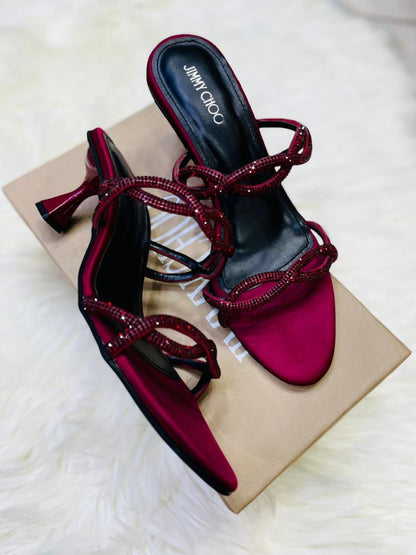 Opulent knot