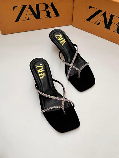 Aura Heel Black