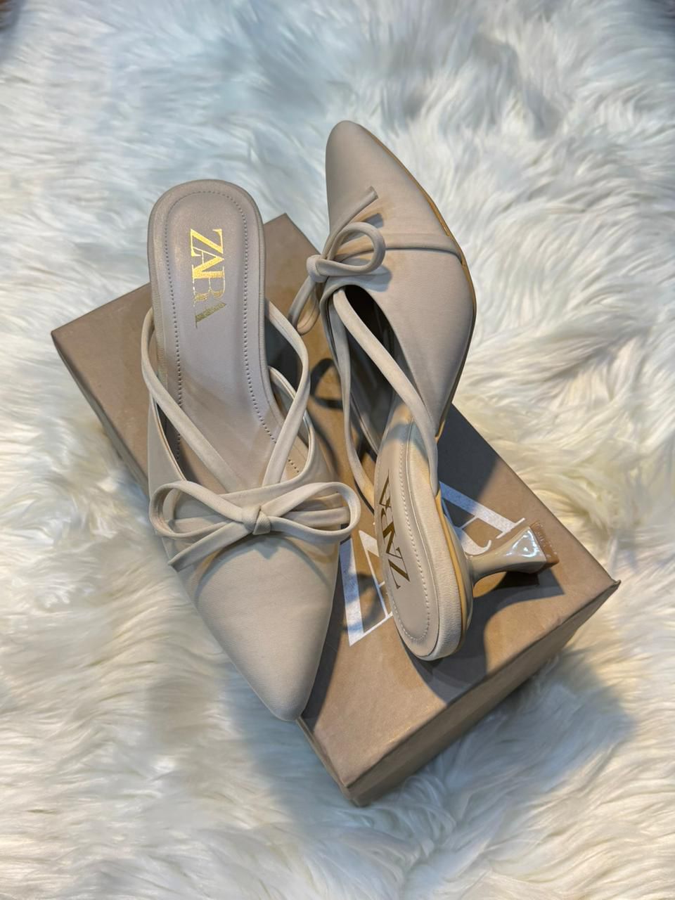 Tie Heel